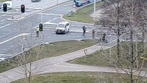 A2 volledig afgesloten na mysterieuze bommelding tegen gevangenisdirecteur Vinkeveen