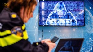 Acht verdachten opgepakt na helpdeskfraude van 1,7 miljoen euro – zo werkten ze