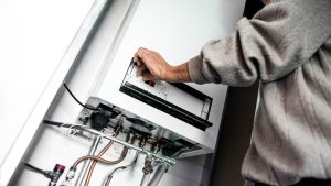 ACM kondigt strengere controles energieleveranciers aan – dit betekent het voor jouw energierekening