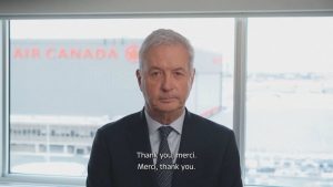 Air Canada topman vertrekt plotseling na taalkwestie die niemand zag aankomen