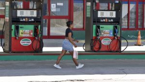 Amerika laat Russische olietanker stilletjes naar Cuba varen ondanks eigen sancties