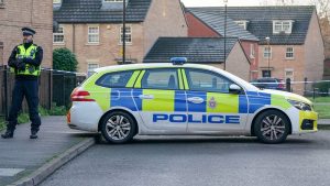 Auto rijdt voetgangers omver in Derby: wat er daarna gebeurde schokte iedereen