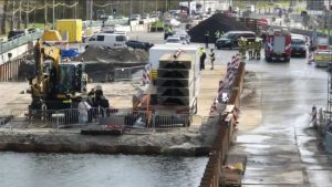 Betonplaat valt op 48-jarige man in Zaandam: wat ging er mis bij dit fatale ongeluk?