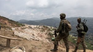 Congo mijnstad verdwijnt compleet onder modder: families zoeken nog steeds naar overlevenden