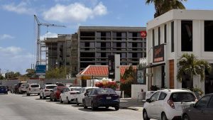 Curaçaose minister botst hard met monumentenorganisaties over erfgoed Willemstad