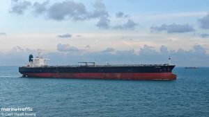 Curaçaose vlag helpt Russische olietanker onopgemerkt door cruciale zeestraat te varen