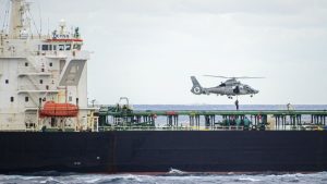 Frankrijk grijpt Russische olietanker: wat er aan boord werd gevonden schokt experts