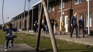 Gemeenten geven COA boetes van duizenden euro’s, maar het effect valt tegen