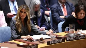 Iran noemt Melania Trump hypocriet na haar eerste vredesoproep ooit bij de VN