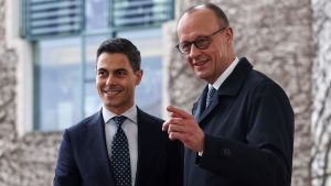 Jetten en Merz weigeren Hormuz-missie: wat er werkelijk achter deze beslissing zit