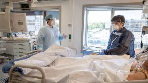 Kabinet investeert miljoenen in pandemie-paraatheid na jarenlange bezuinigingen op zorgcrisis