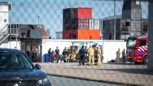 Militaire oefening op Maasvlakte loopt dramatisch fout: soldaat vecht voor zijn leven