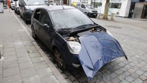 Minderjarigen opgepakt na brandstichting auto vlakbij Joodse wijk – wat ging er vooraf?