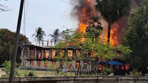 Myanmar regeringsleger doodt 17 mensen in klooster – waarom dit alles verandert