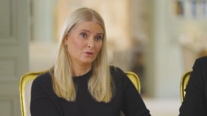 Noorse prinses Mette-Marit onthult waarom ze mensen niet waarschuwde voor Epstein-connectie