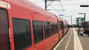 Politie grijpt in bij Qbuzz-treinen na mysterieuze verzakking in Sliedrecht