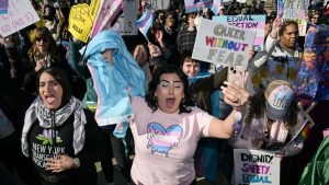 Senaat blokkeert transgender sportwet: vrouwensport blijft open voor biologische mannen