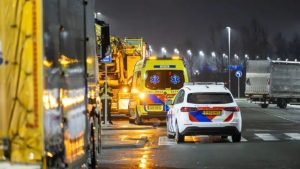 Tankstation A1 Muiden wordt plek van verdriet na fatale afloop schietincident