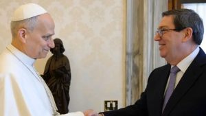 Vaticaan bevrijdt 51 Cubaanse gevangenen met geheime onderhandelingen die maanden duurden