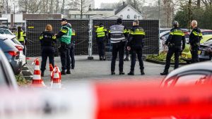 Verdachte femicide Zwijndrecht slikt scheermes in cel – mist cruciale rechtszaak door eigen daad