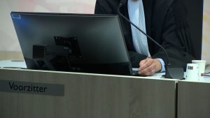 Vrouwelijke rechters kregen jarenlang stilletjes minder salaris – nu komt de waarheid naar buiten