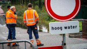 Waarom de meeste bedrijventerreinen compleet machteloos staan bij wateroverlast