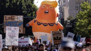 Waarom miljoenen Amerikanen tegelijk de straat opgingen tegen Trump – niemand zag dit aankomen