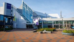 Waarom ouders in Lelystad nu massaal hun kinderen terugtrekken uit jeugdzorg