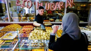 Werknemers ruilen steeds vaker feestdagen in voor extra vrije dagen via nieuwe cao-regeling