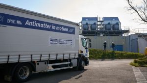 Wetenschappers slagen erin antimaterie te besturen: waarom dit alles gaat veranderen