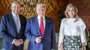 Willem-Alexander en Máxima logeren bij Trump: waarom dit besluit Nederland verdeeld houdt