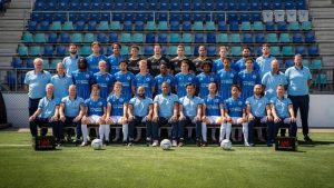 Bedorven kip legt FC Den Bosch plat: derde van spelers ziek, wedstrijd geschrapt