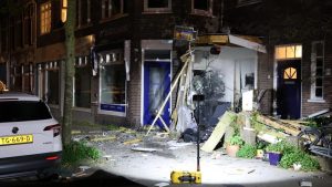 Bewoners Haarlem geschokt na explosie geldautomaat: ‘Hele huis trilde mee