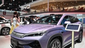 Chinese elektrische auto’s voor €15.000 overspoelen Europa terwijl energieprijzen stijgen