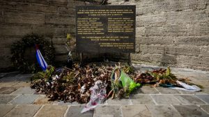 Families van Decembermoorden-slachtoffers eisen recordbedrag van 18 miljoen euro schadevergoeding