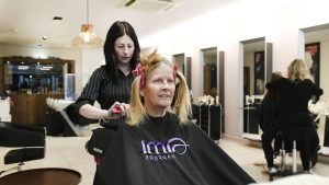 Kappers in Rotterdam worden getraind om signalen van huiselijk geweld te herkennen