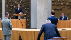 Miljarden voor Tata Steel vergroening krijgen groen licht, maar er zit een addertje onder het gras