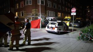 Steekpartij Amsterdam: getuigen spreken over schokkende momenten die niemand verwachtte