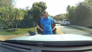 Tiger Woods onthulde politie na crash: ‘Ik was net aan het bellen met de president