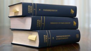 Waarom duizenden gescheiden mensen nu juridische stappen overwegen tegen hun advocaat