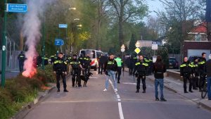 Waarom escaleerde het anti-azc-protest in Loosdrecht opnieuw zo heftig?