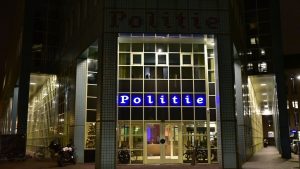 Wat deed deze groep tieners in Rotterdam dat zelfs politie geschokt reageerde?