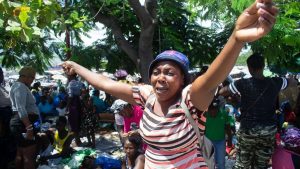 Bendegeweld eist tientallen levens nabij Haïti: families vluchten massaal uit hoofdstad
