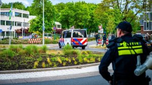Burgemeester Loosdrecht breekt na maanden stilte: ‘Dit had ik nooit mogen laten gebeuren