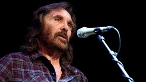 Dennis Locorriere van Dr Hook sterft op 76-jarige leeftijd – fans rouwen om iconische stem