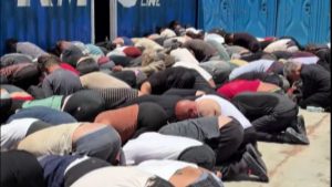 Nederlandse bemanningsleden Gazavloot aangekomen in Turkije na geheimzinnige overplaatsing